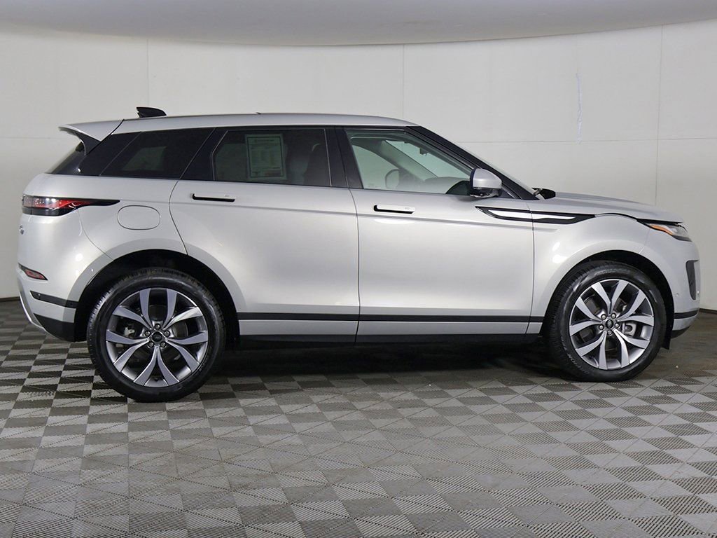 Used 2022 Land Rover Range Rover Evoque SE image 19