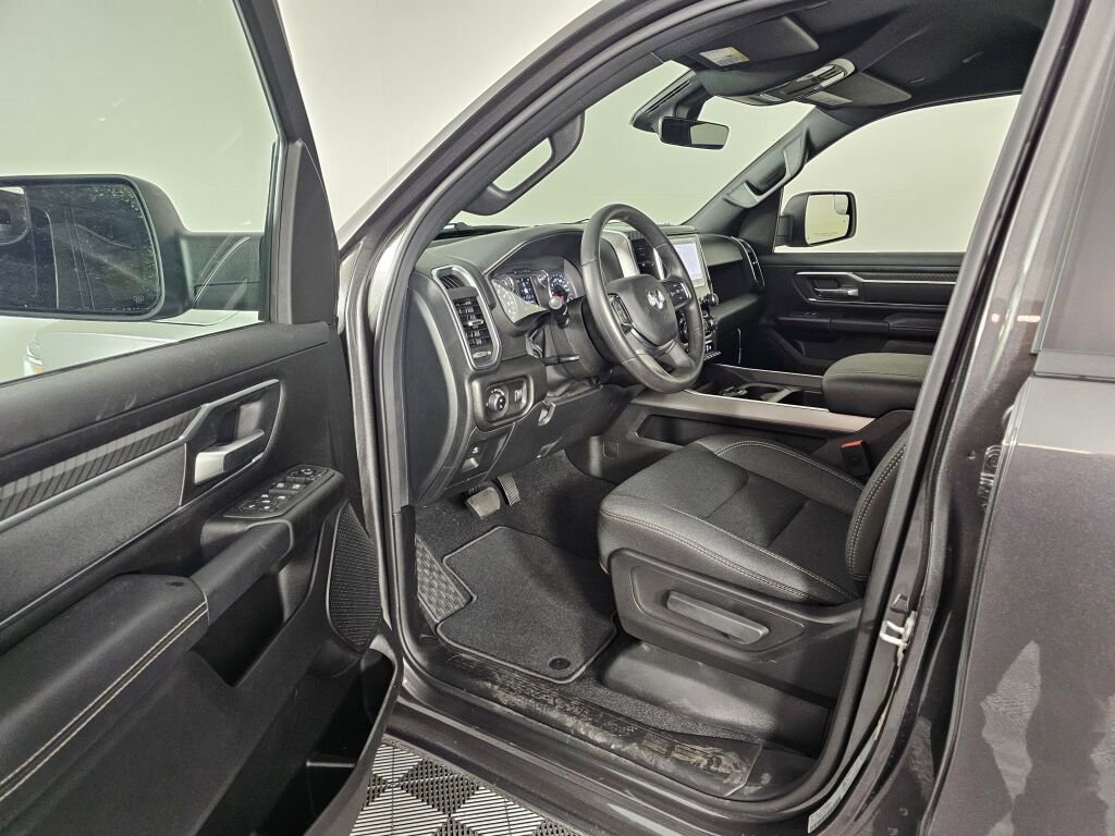 New 2026 RAM 1500 Big Horn w/ Sport Appearance Package AWD/4WD image 22