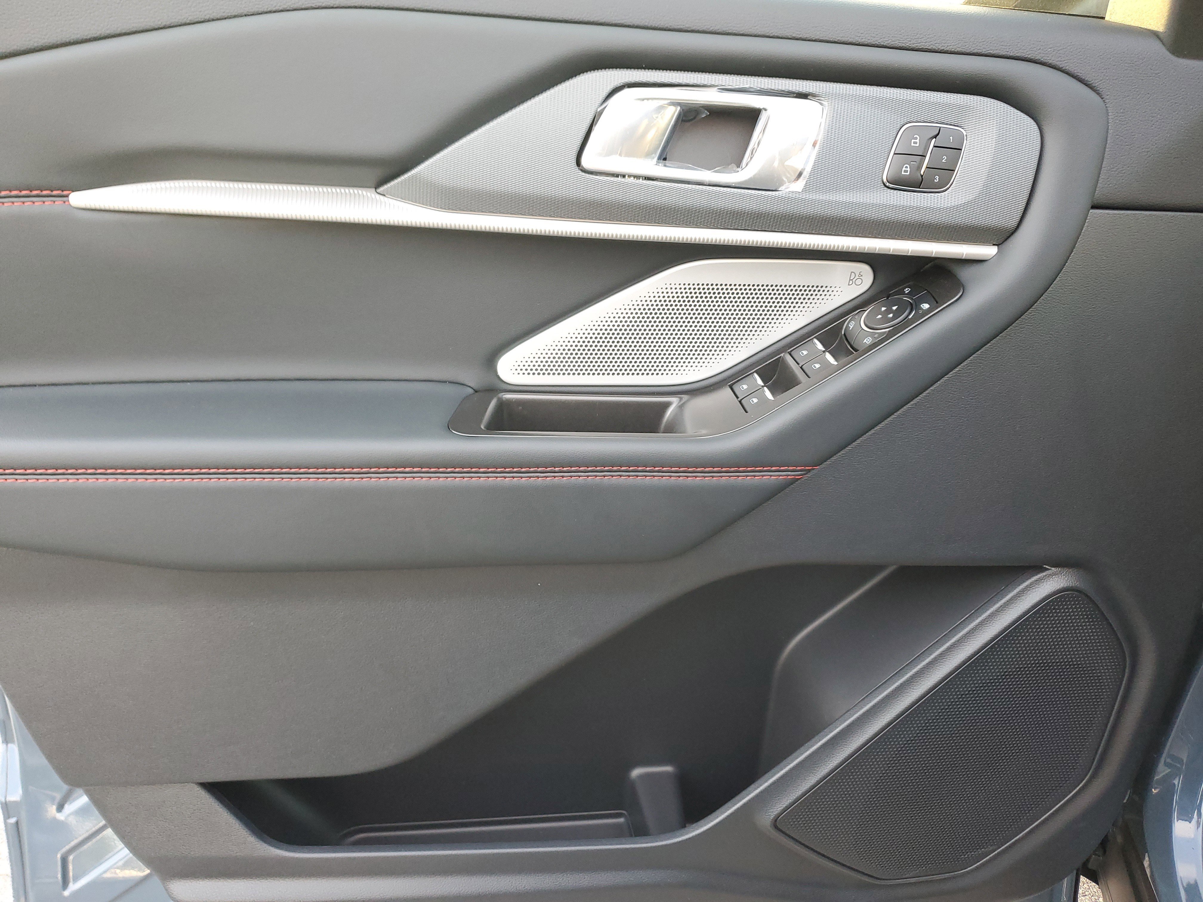 New 2026 Ford Explorer ST w/ Sun And Sound Package image 13