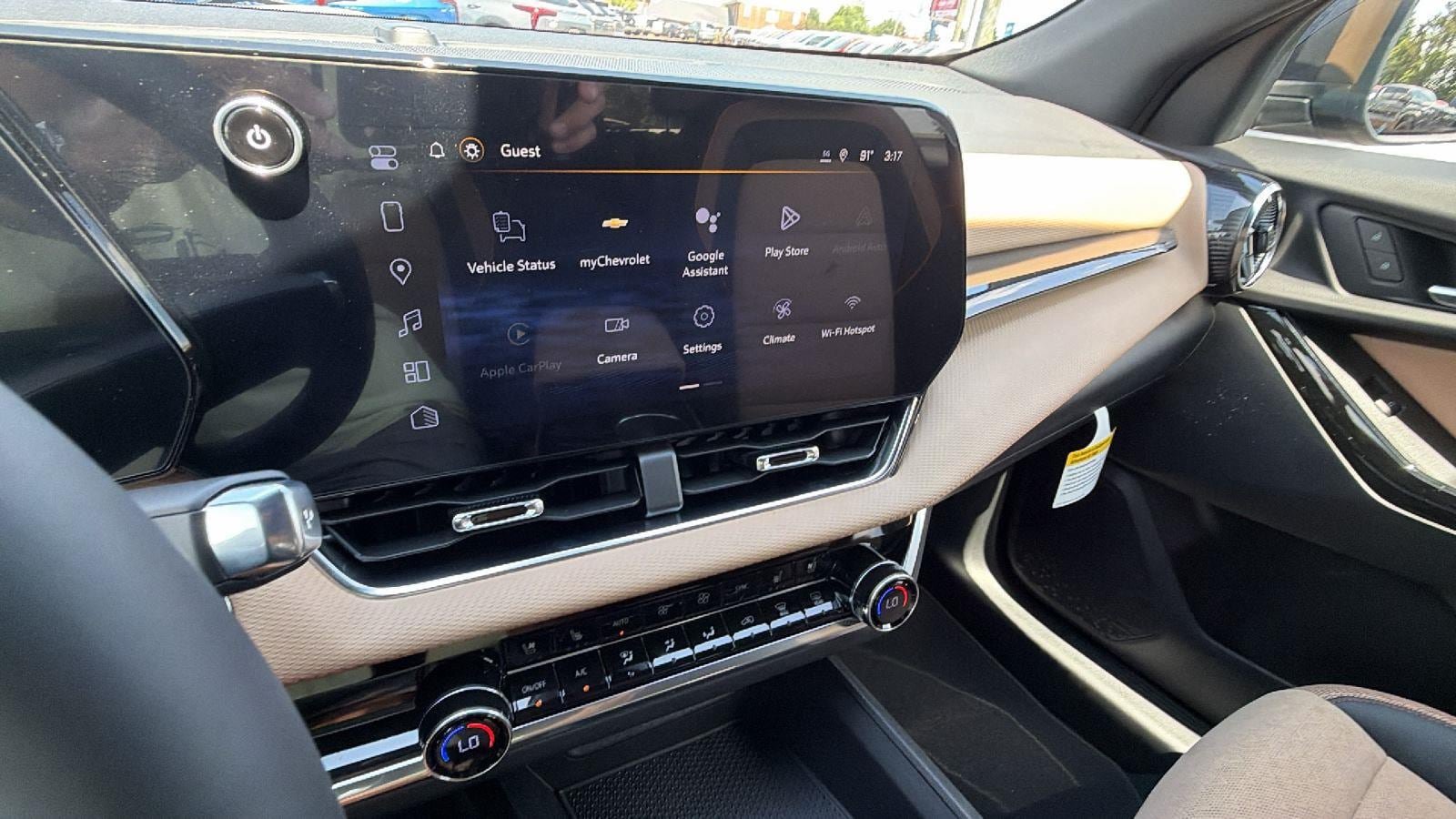 New 2026 Chevrolet Equinox ACTIV w/ Convenience Package III AWD/4WD image 23
