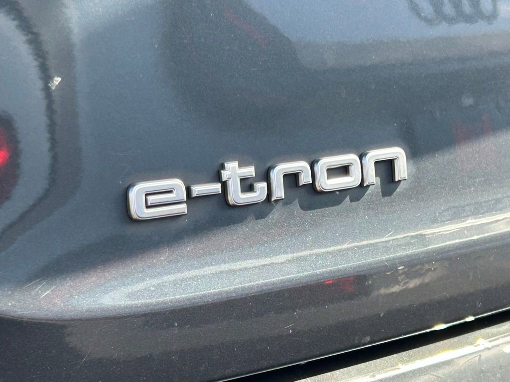 Used 2019 Audi e-tron Premium Plus AWD/4WD image 54