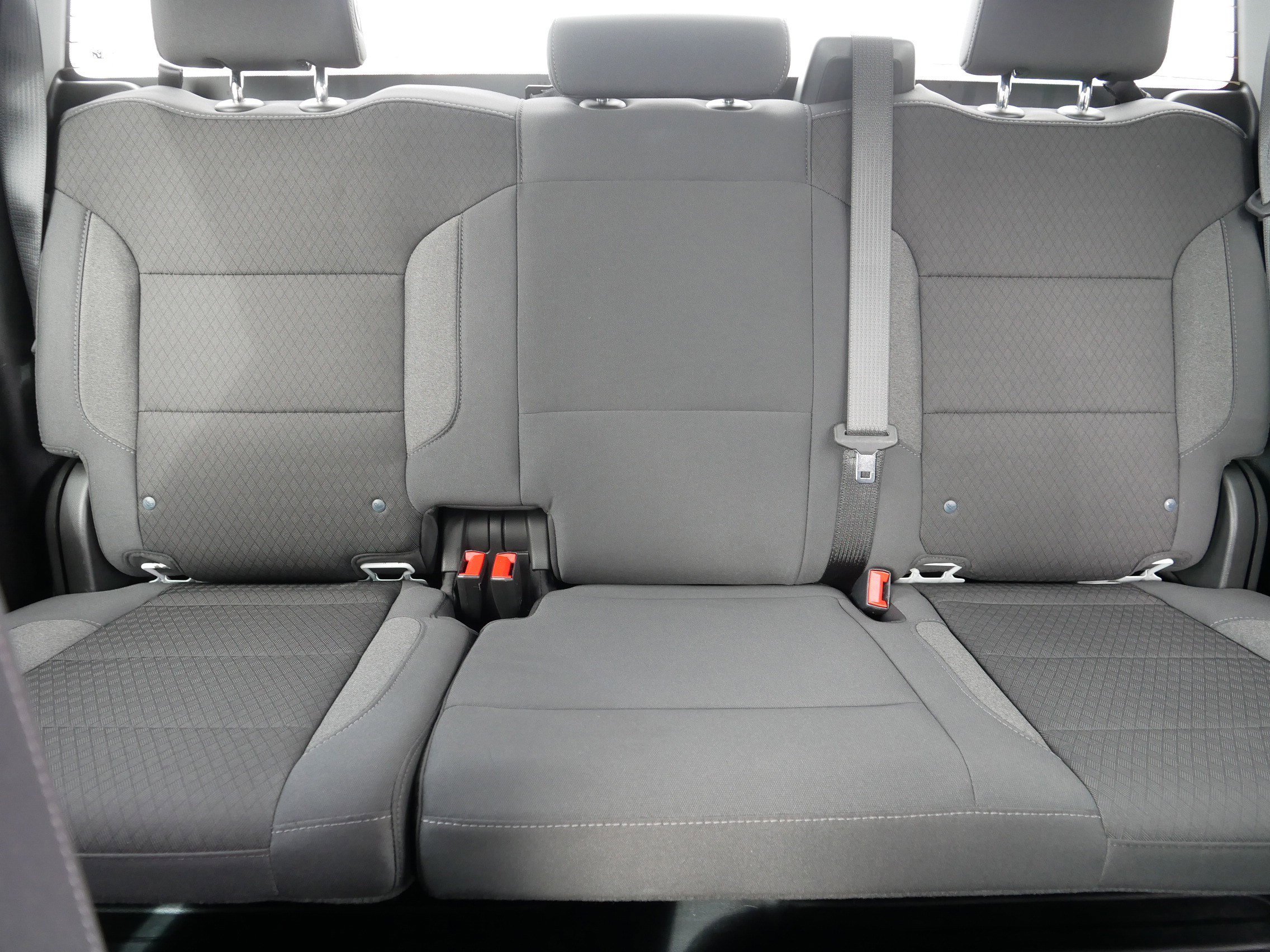 Used 2025 GMC Sierra 2500 Pro w/ Convenience Package image 13