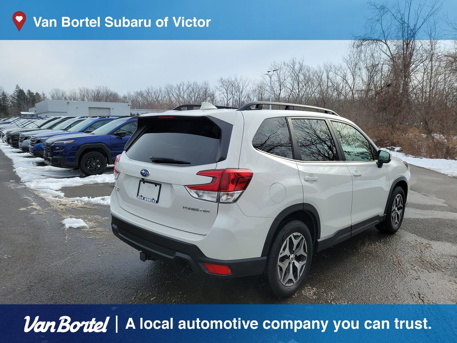 Used 2023 Subaru Forester Premium image 30