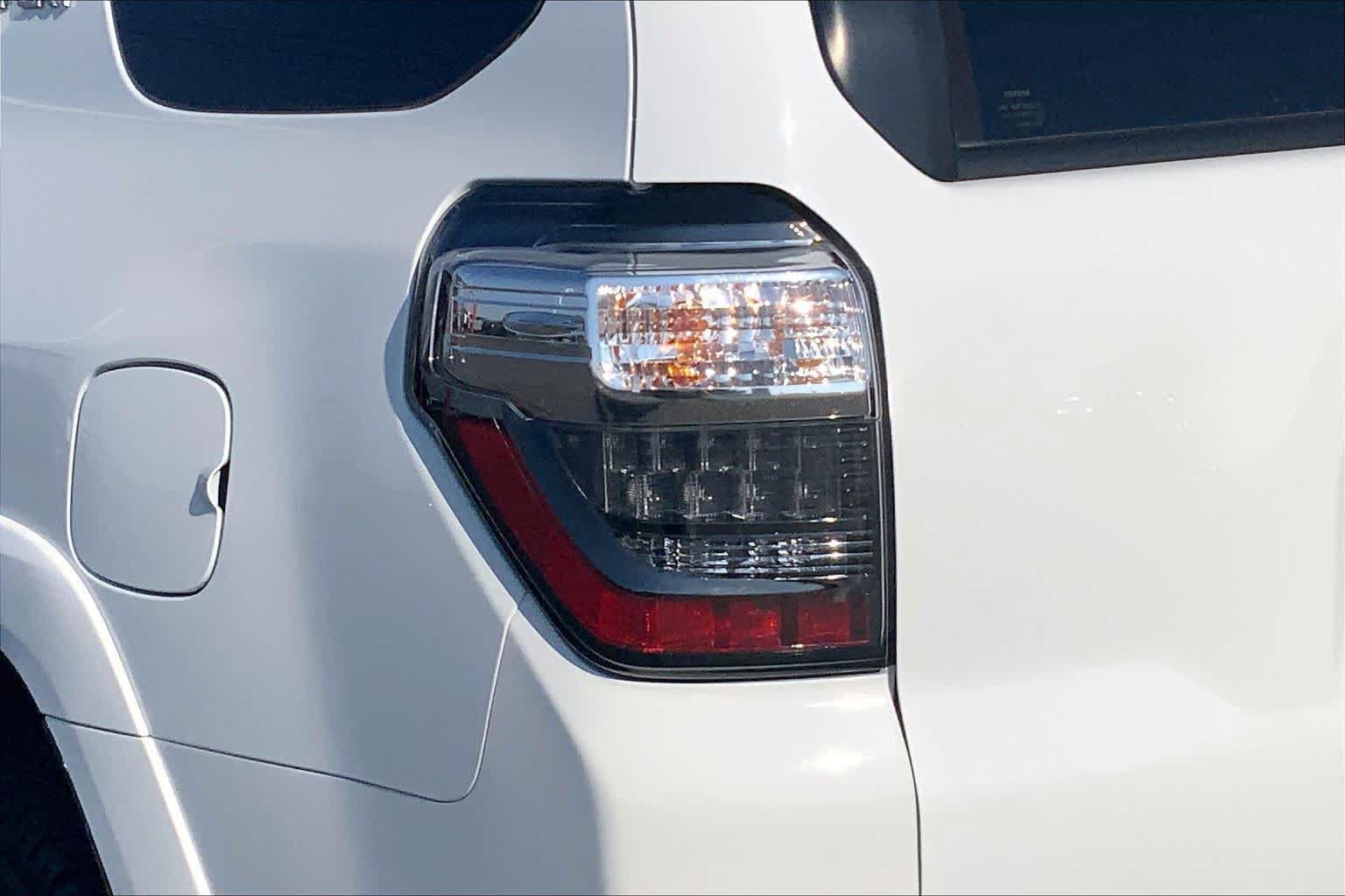 Used 2024 Toyota 4Runner TRD Sport w/ Technology Package AWD/4WD image 29
