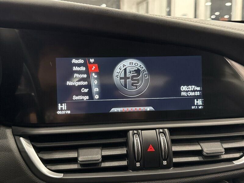 Used 2018 Alfa Romeo Giulia Ti Sport w/ Quick Order Package 22S Sport image 32