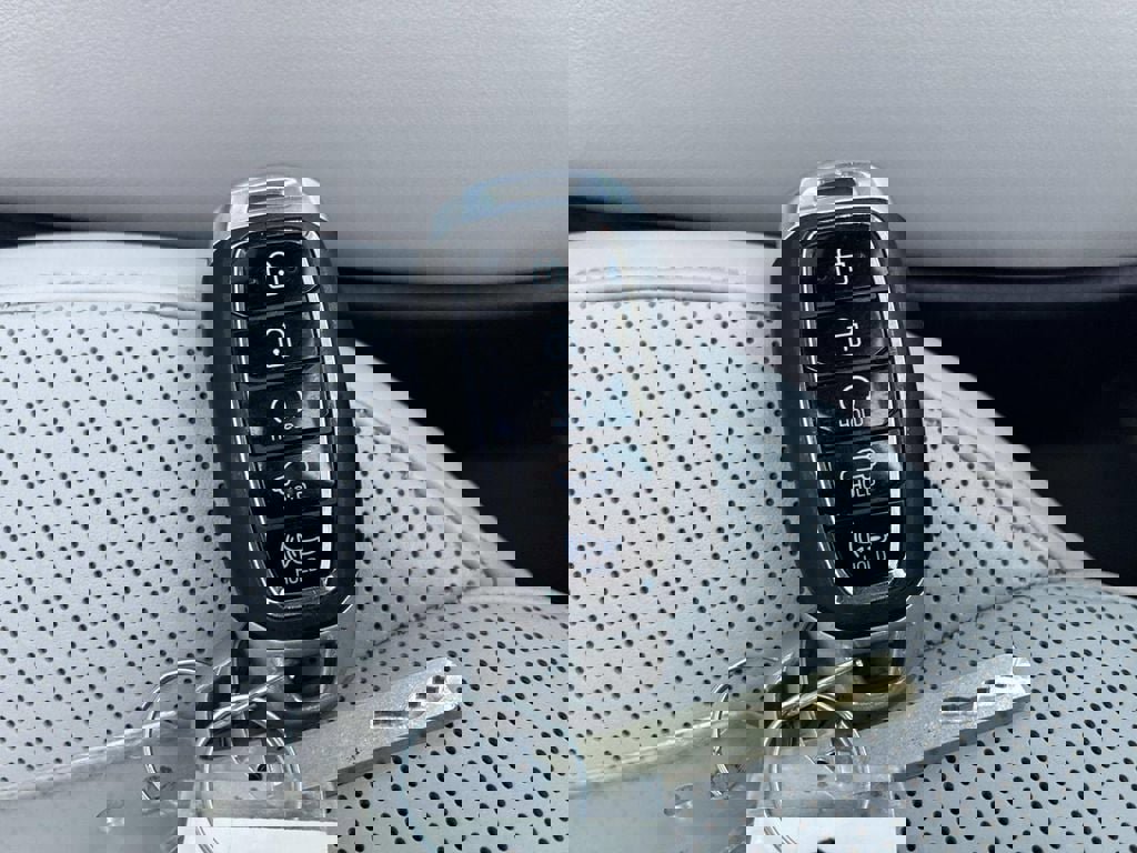 Used 2022 Hyundai Palisade Limited image 10