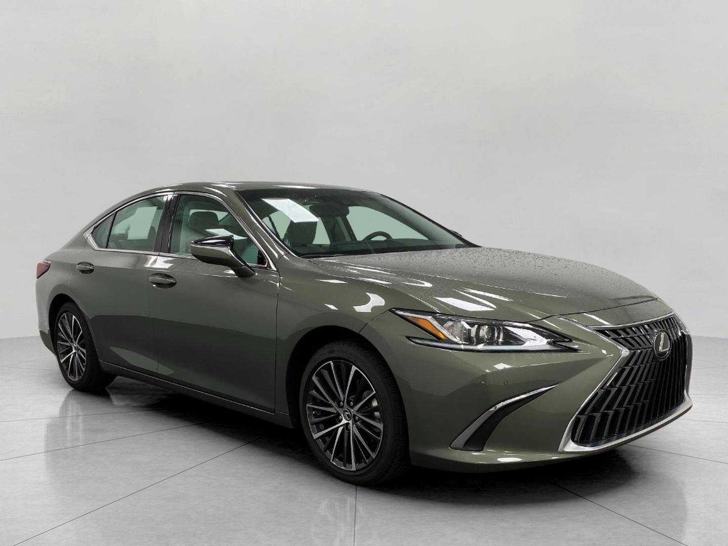 Used 2025 Lexus ES 350 w/ Premium Package