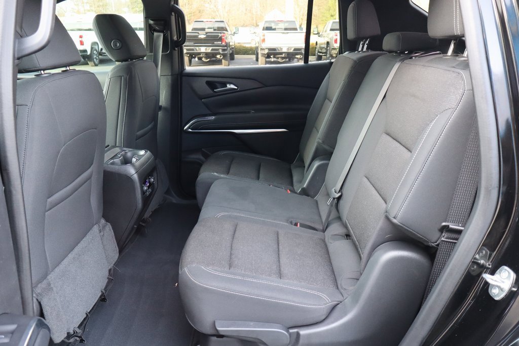 Used 2024 Chevrolet Traverse LS w/ Midnight/Sport Edition image 19