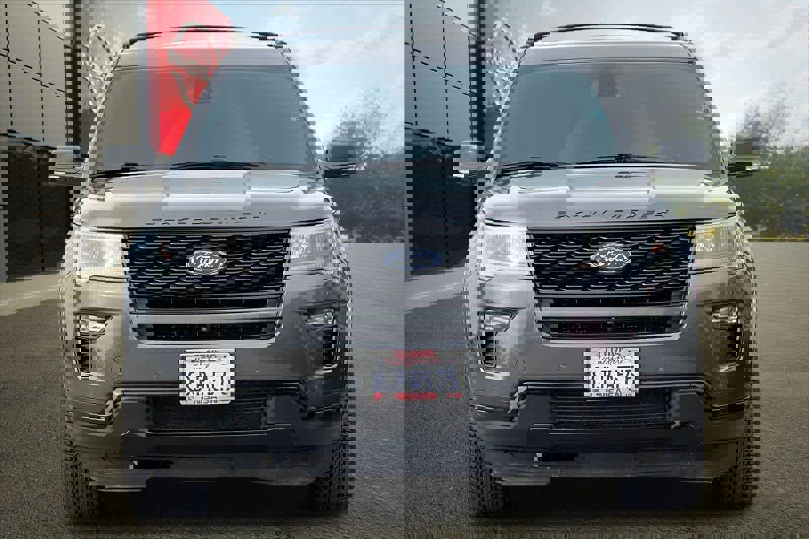 Used 2018 Ford Explorer Sport w/ Equipment Group 401A image 11