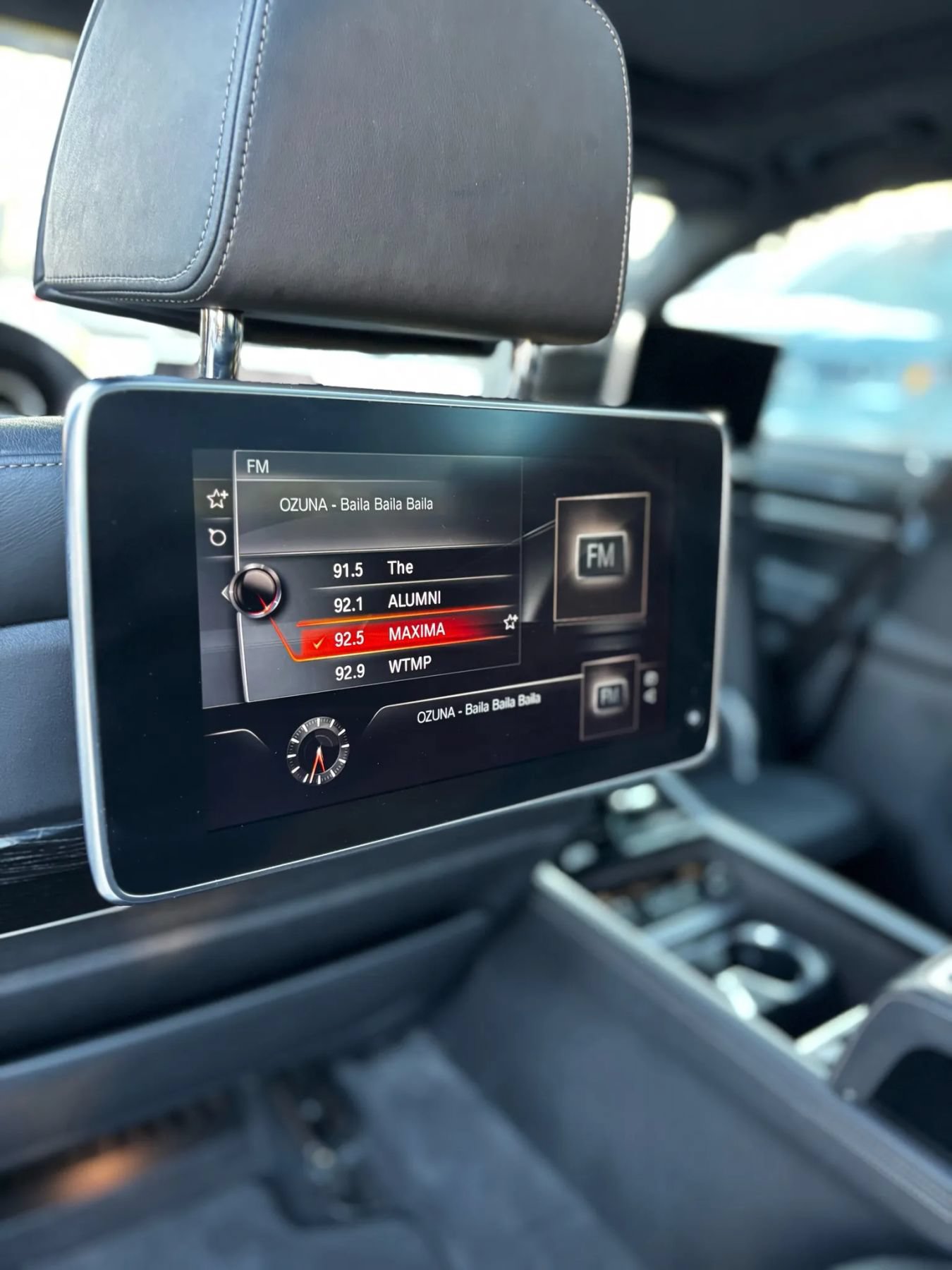 Used 2017 BMW 750i RWD image 17