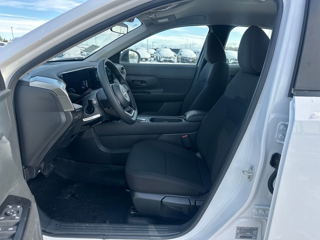 New 2026 Nissan Kicks S image 9