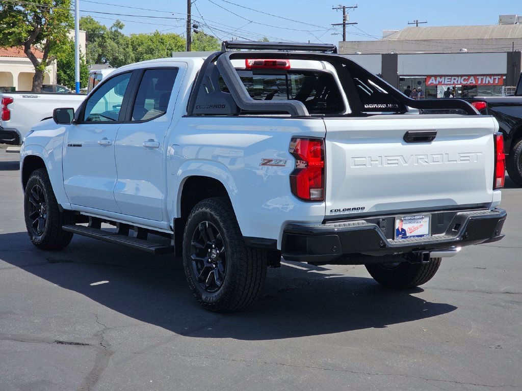 New 2026 Chevrolet Colorado Z71 w/ Midnight Edition AWD/4WD image 5