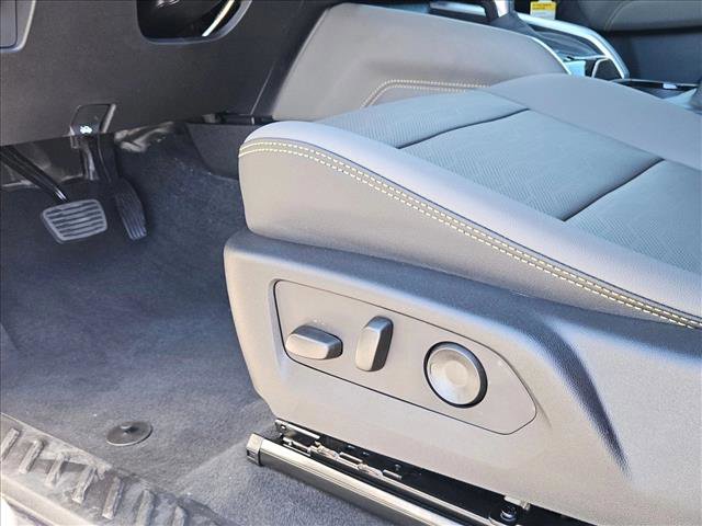 New 2026 Chevrolet Colorado ZR2 image 4