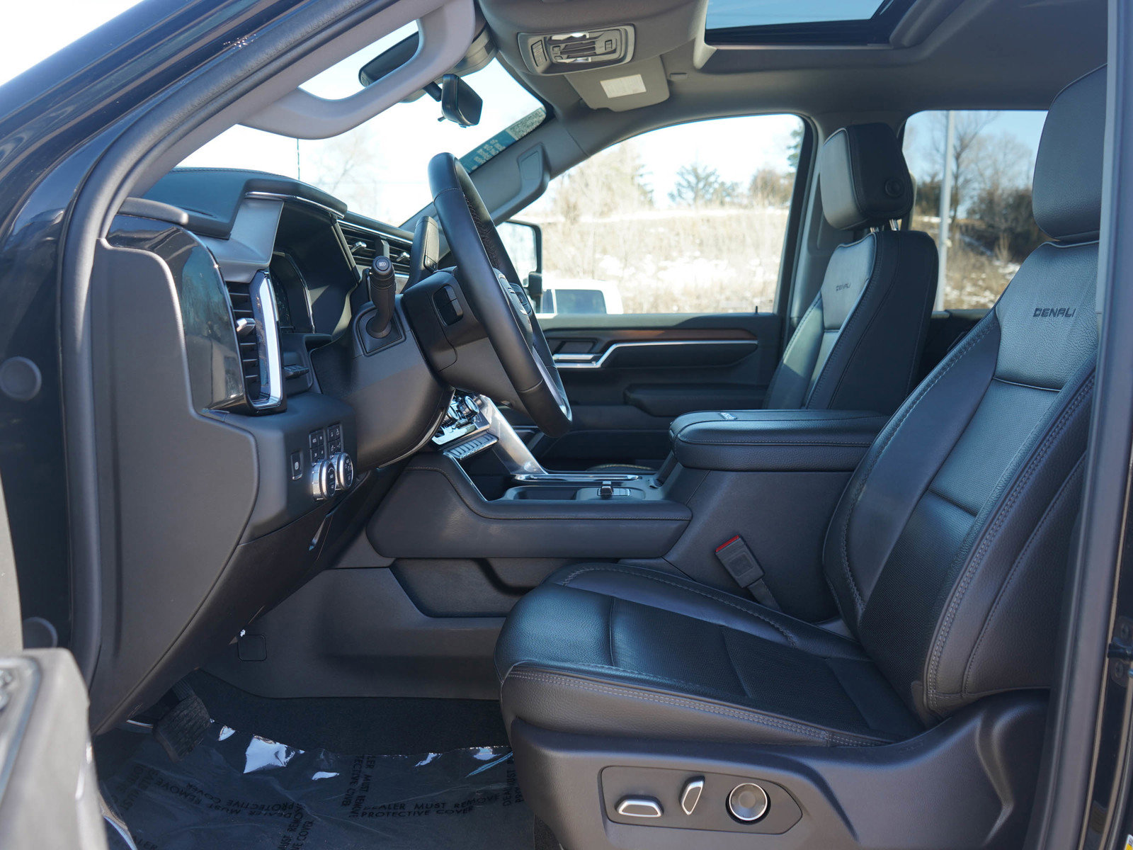 Used 2025 GMC Sierra 3500 Denali w/ Denali Reserve Package image 21
