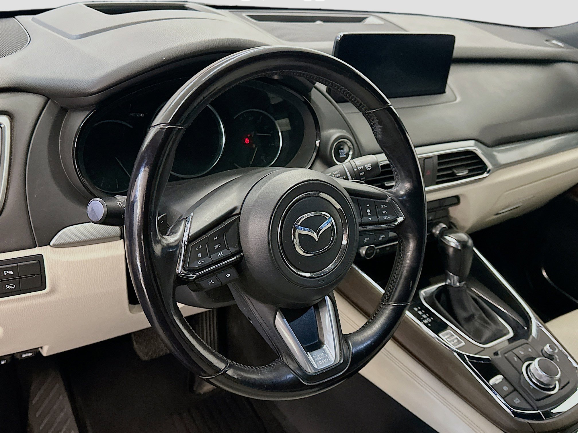 Used 2023 MAZDA CX-9 Signature AWD/4WD image 18