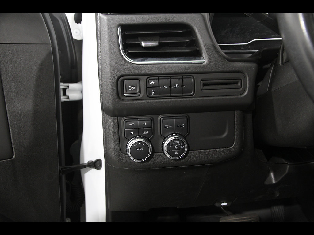 Certified 2023 GMC Yukon XL SLT AWD/4WD image 6