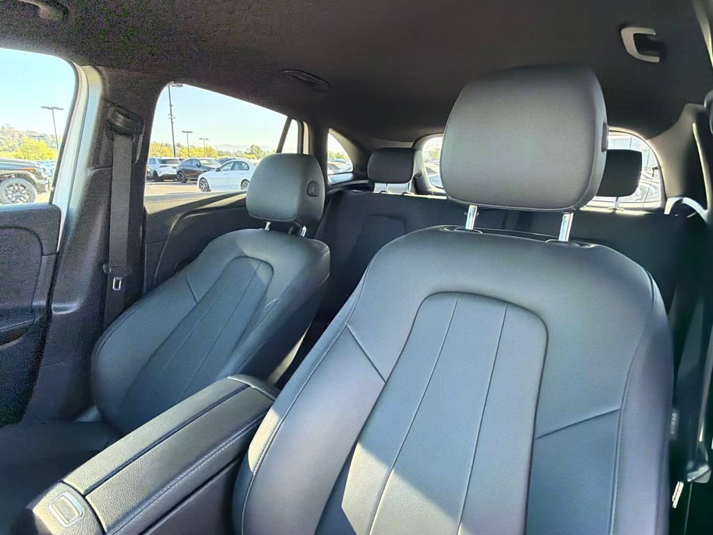 Used 2023 Mercedes-Benz GLA 250 4MATIC image 23