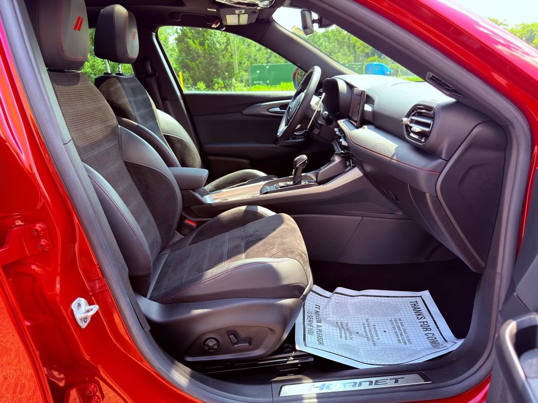 Used 2024 Dodge Hornet R/T Plus AWD/4WD image 35