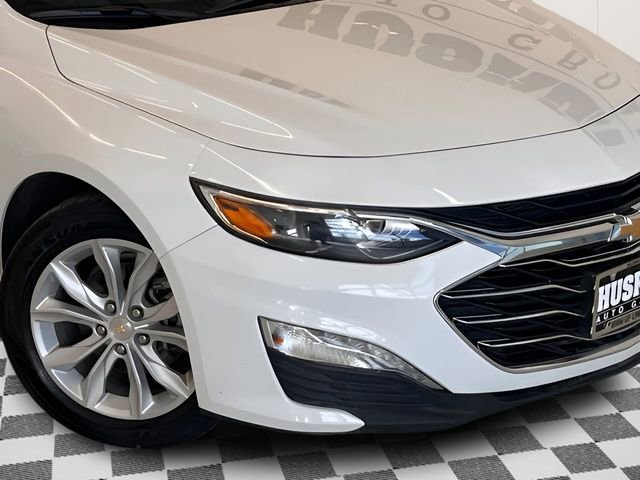 Used 2024 Chevrolet Malibu LT image 2