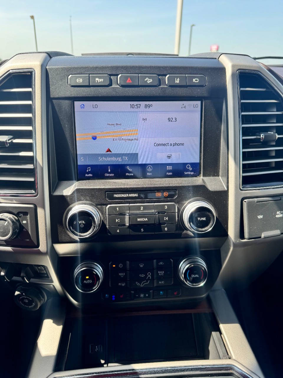 Used 2020 Ford F250 King Ranch w/ King Ranch Ultimate Package AWD/4WD image 3