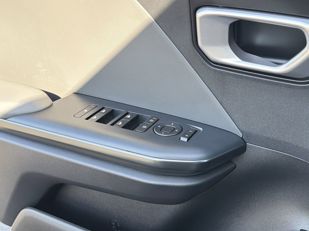 Used 2025 Kia K4 LXS FWD image 19