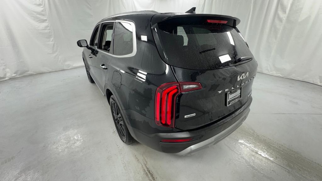 Used 2022 Kia Telluride SX w/ SX Prestige Package AWD/4WD image 5