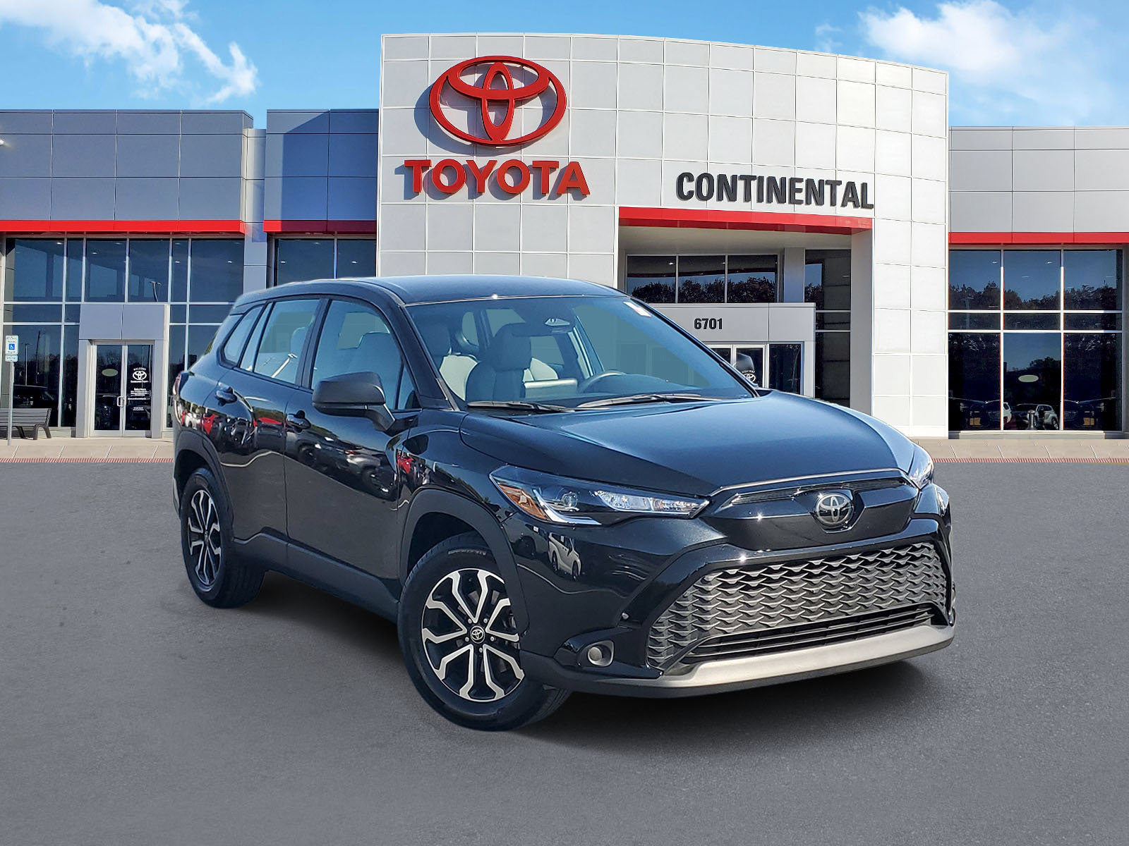 Certified 2025 Toyota Corolla Cross AWD Hybrid image 2