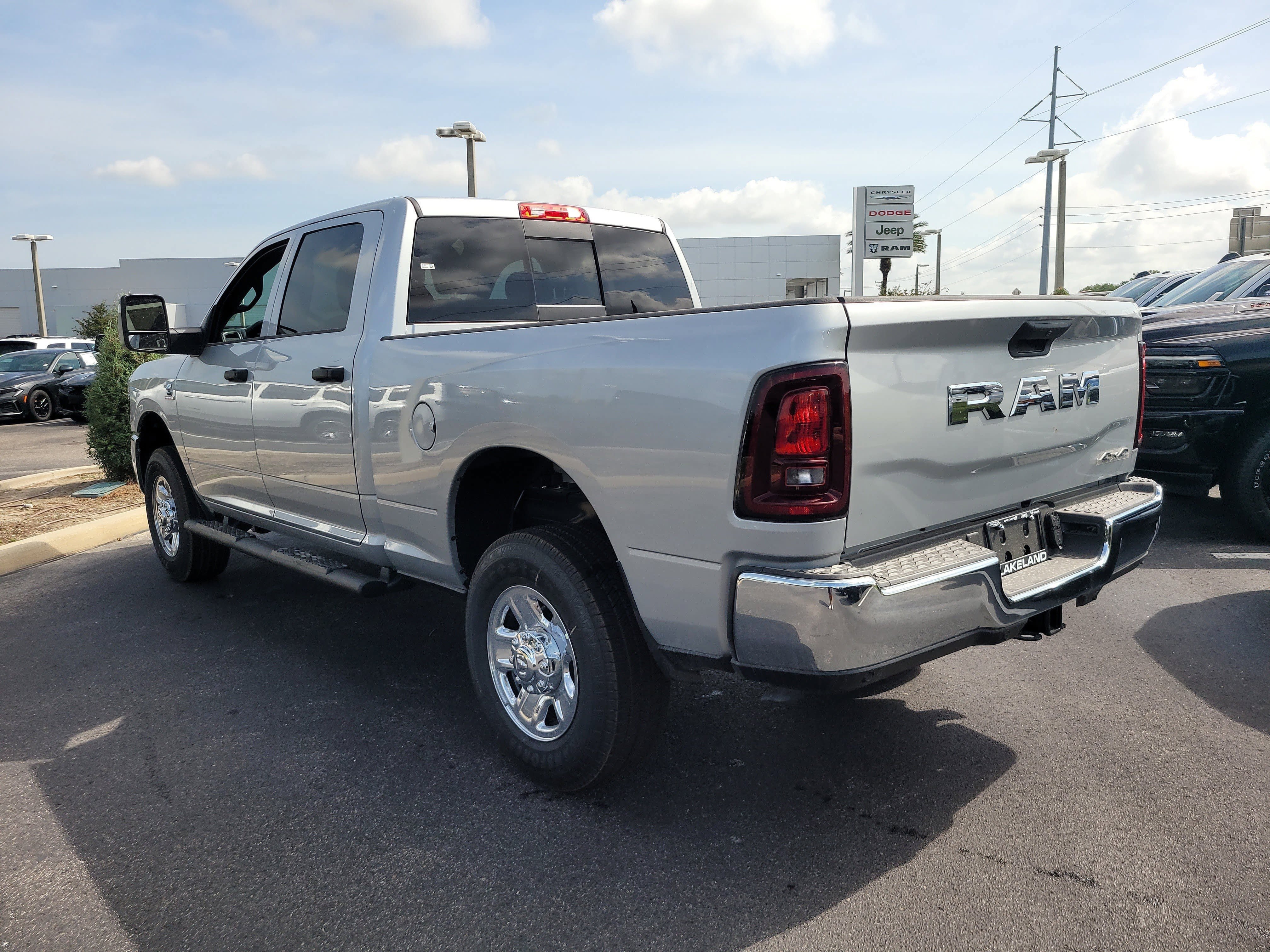 New 2026 RAM 2500 Tradesman AWD/4WD image 8