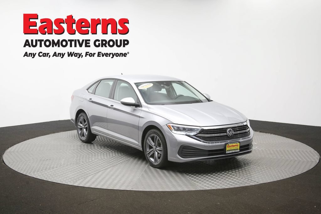 Used 2024 Volkswagen Jetta SE FWD image 48