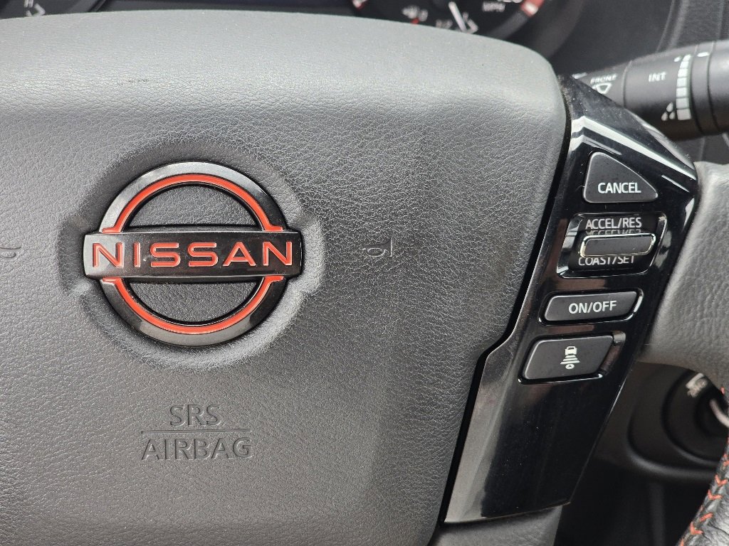 Used 2022 Nissan Frontier PRO-4X w/ Technology Package image 15