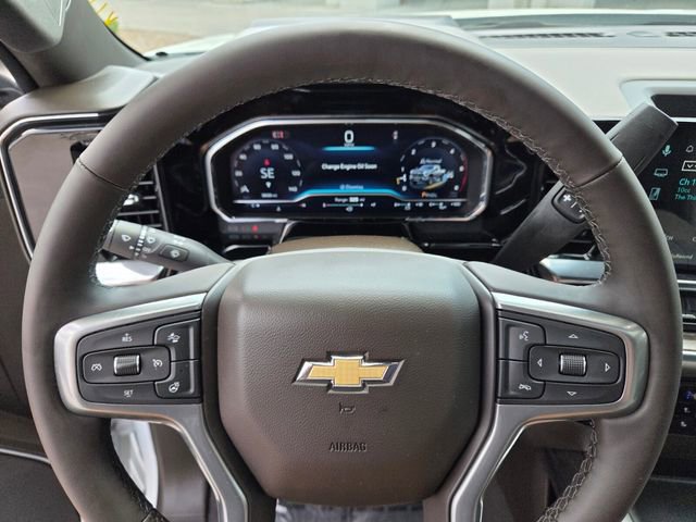 Used 2025 Chevrolet Silverado 2500 LTZ w/ LTZ Premium Package image 33