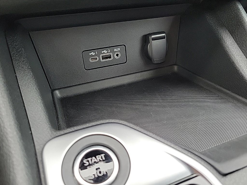 Used 2023 Nissan Sentra SV FWD image 25
