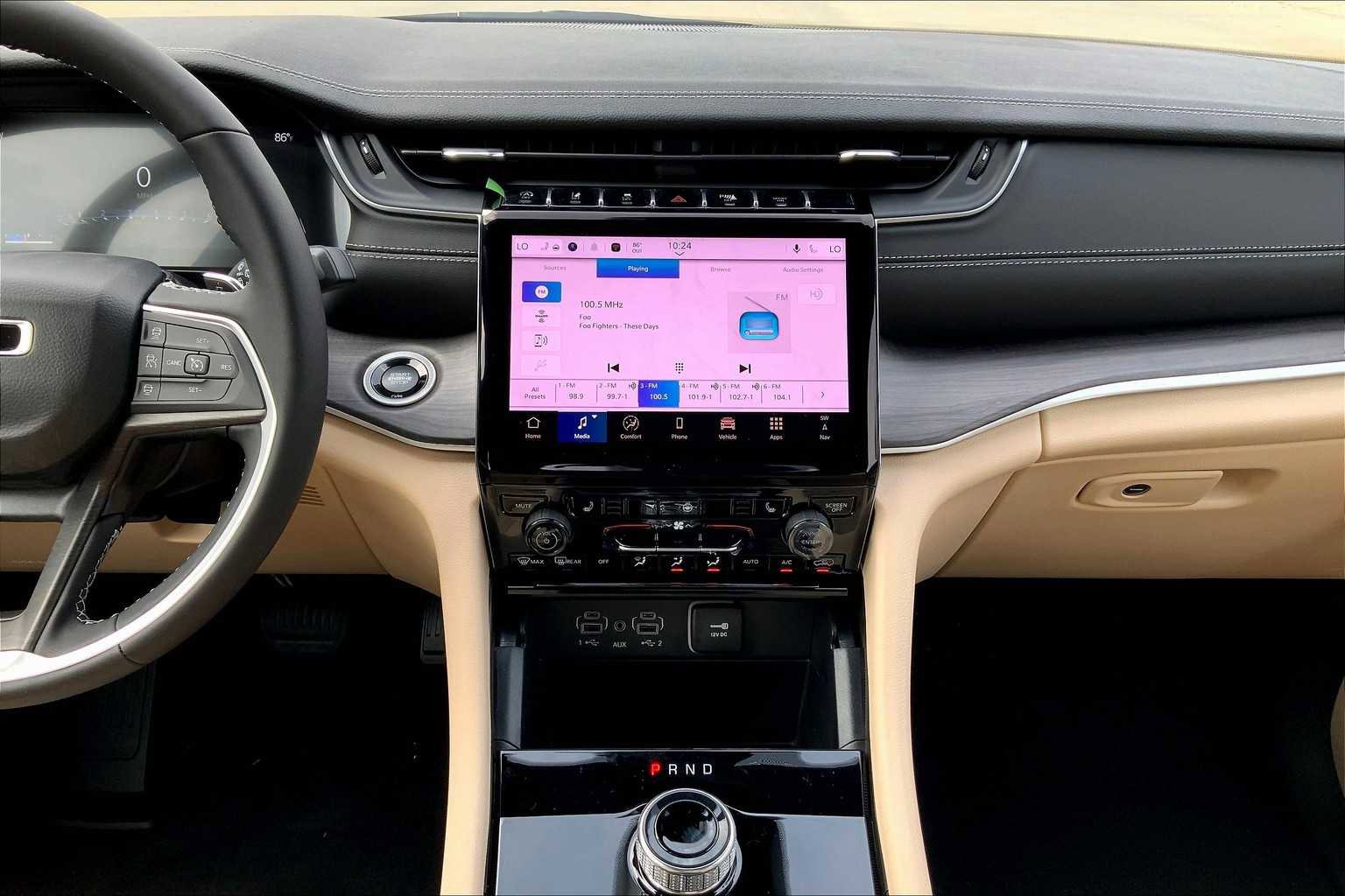 New 2025 Jeep Grand Cherokee L Limited w/ Trailer Tow Package image 7