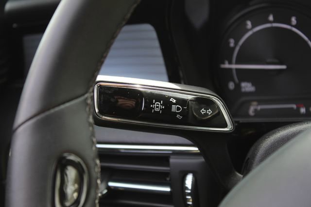 Certified 2022 Lincoln Corsair AWD w/ Equipment Group 101A image 18
