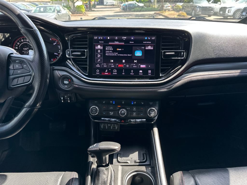 Used 2021 Dodge Durango R/T w/ Blacktop Package AWD/4WD image 16