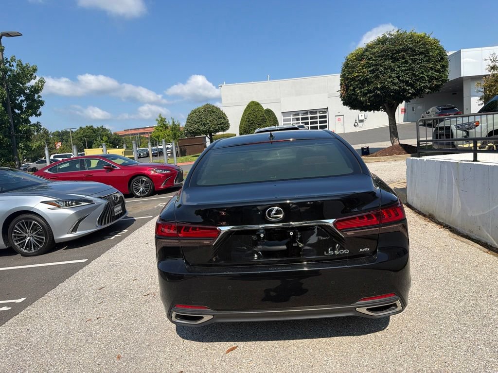Used 2023 Lexus LS 500 AWD w/ Luxury Package image 14