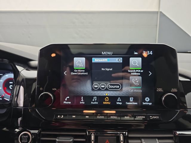 Used 2024 Nissan Pathfinder Platinum w/ Cargo Package image 32