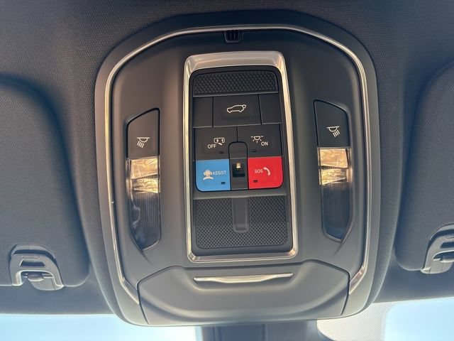 New 2026 Jeep Grand Wagoneer 4WD image 43