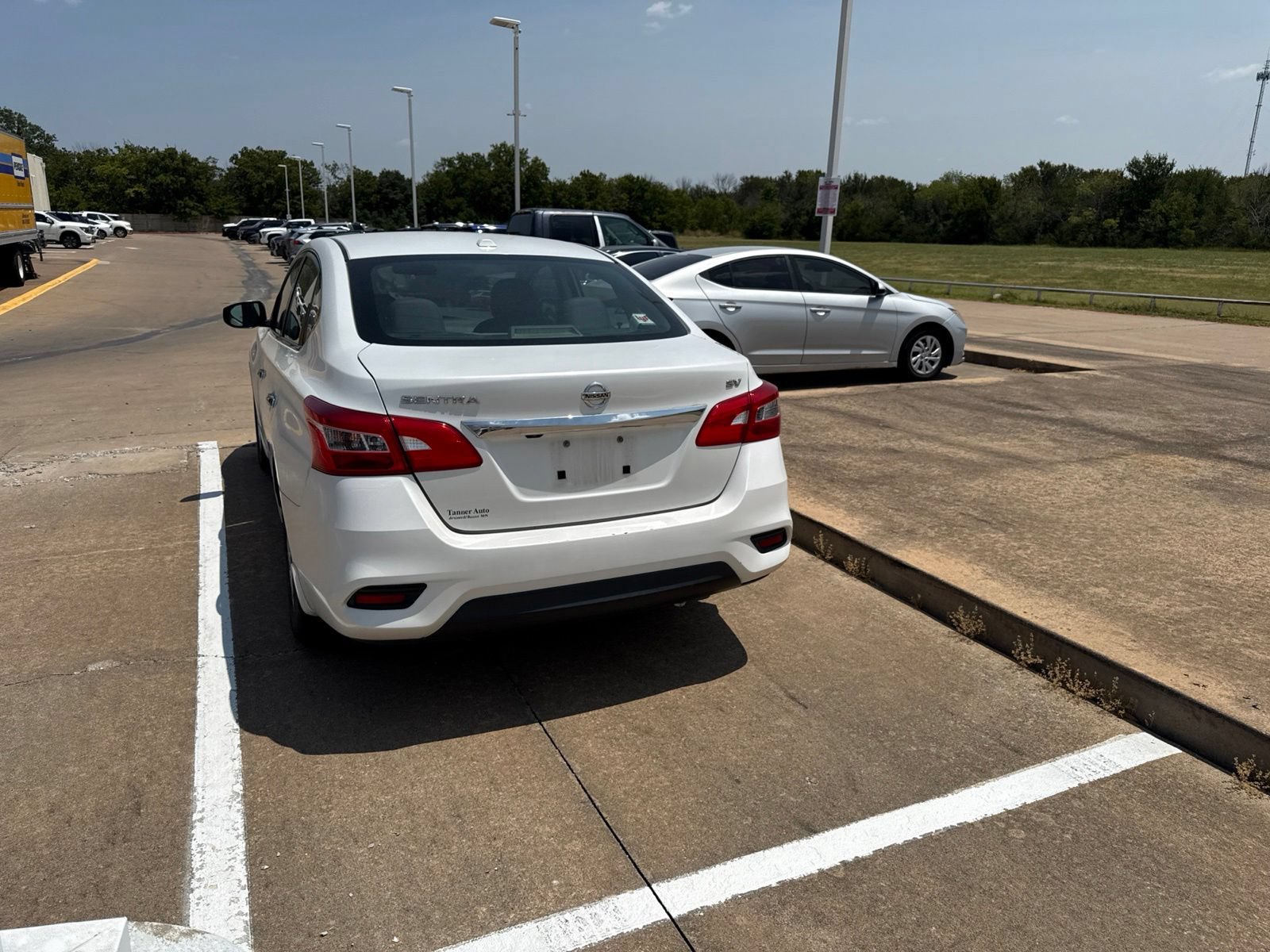 Used 2018 Nissan Sentra SV w/ All Weather Package FWD image 28