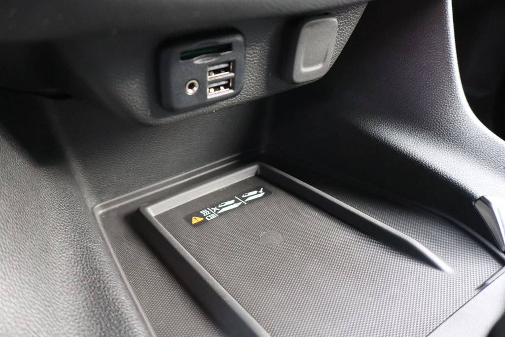 Used 2022 Chevrolet Traverse High Country image 26