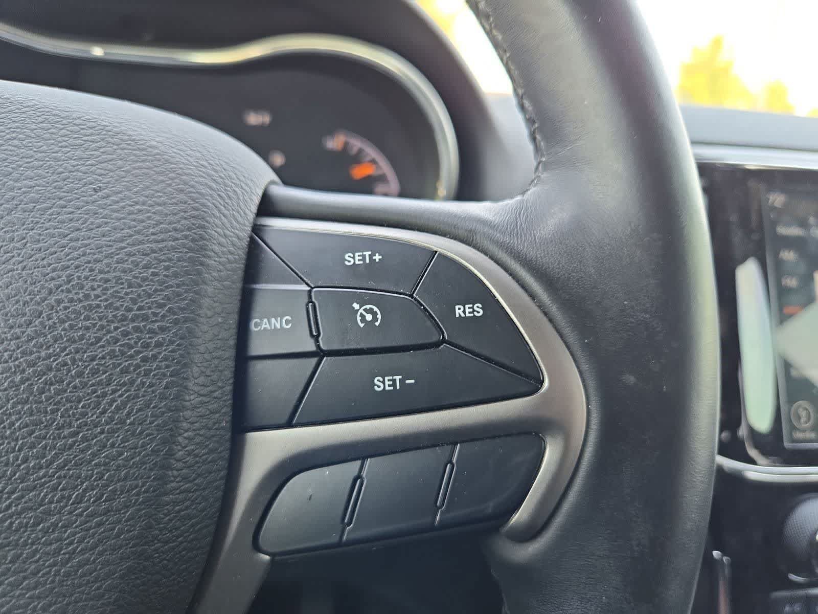 Used 2019 Jeep Grand Cherokee Altitude RWD image 23