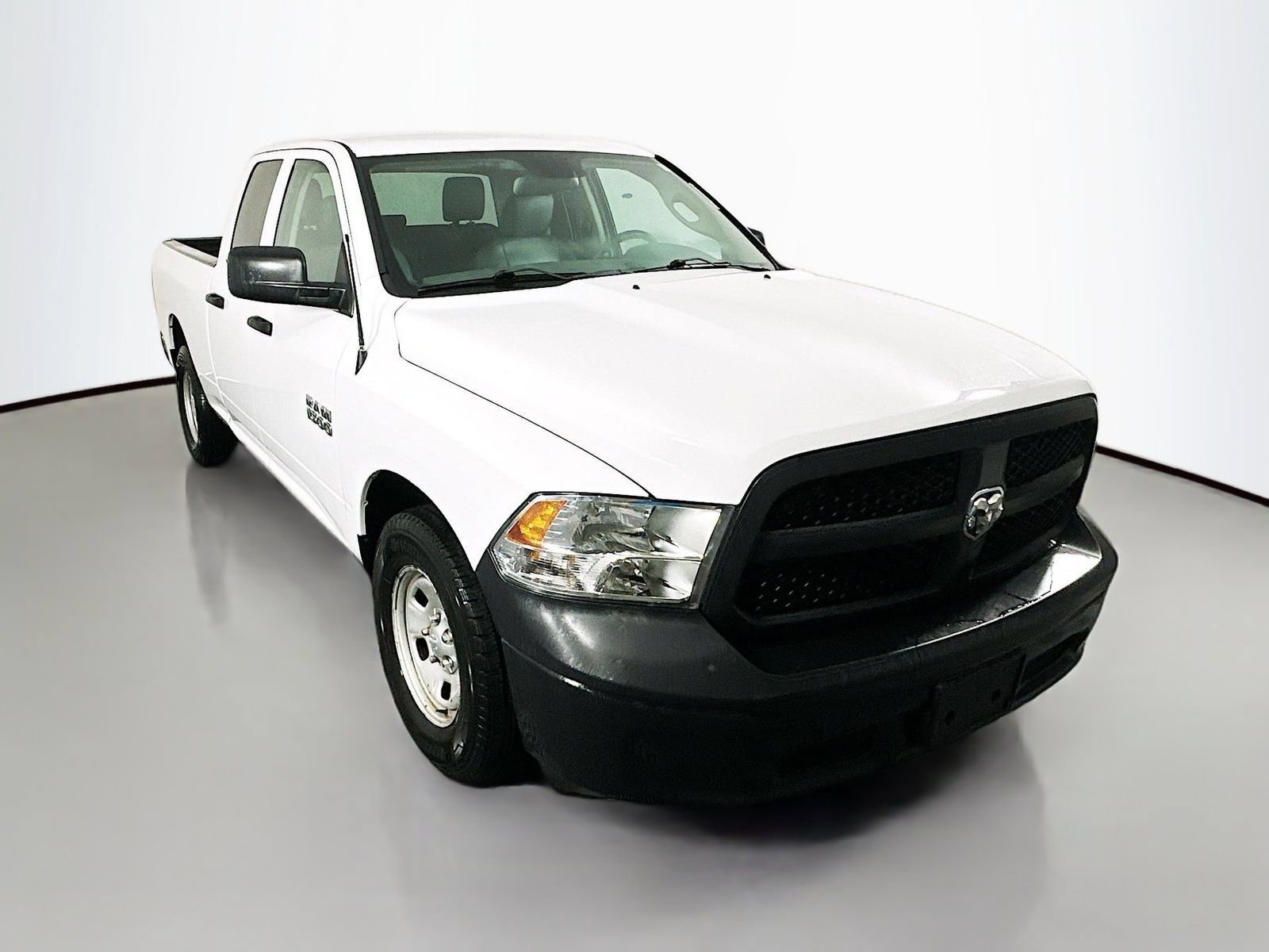 Used 2016 RAM 1500 Tradesman RWD image 1