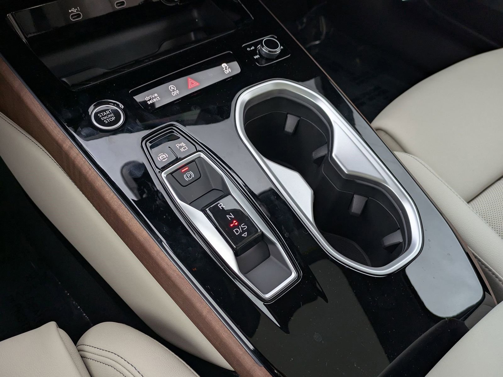 New 2026 Audi A6 Prestige AWD/4WD image 7