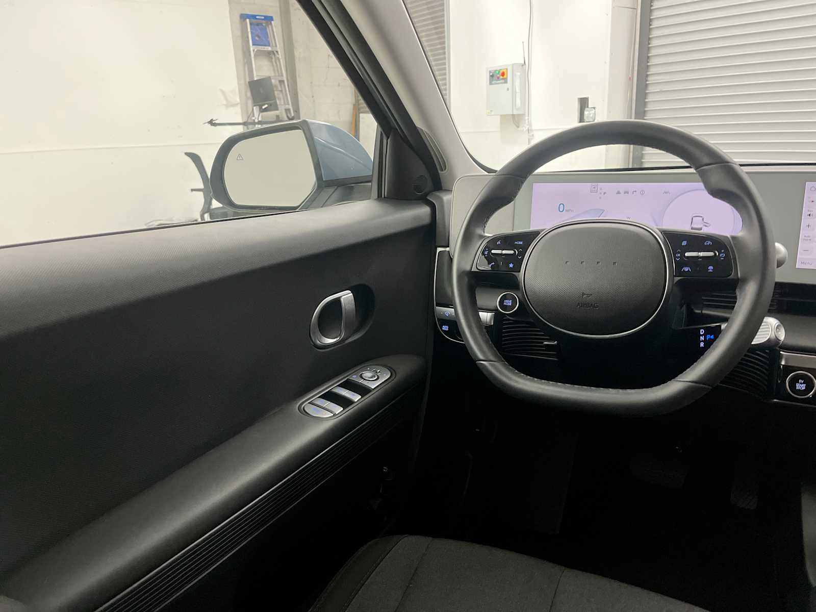 Used 2024 Hyundai Ioniq 5 SE AWD/4WD image 15