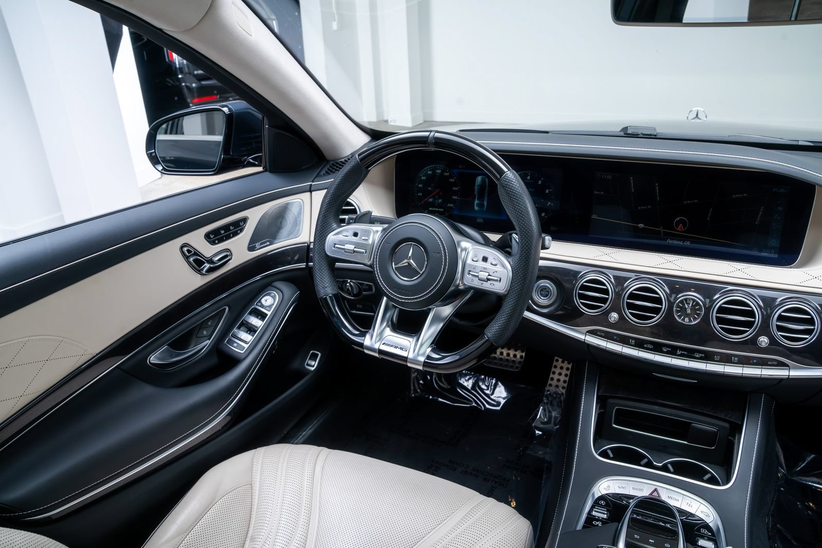 Used 2019 Mercedes-Benz S 63 AMG S 4MATIC Sedan image 9