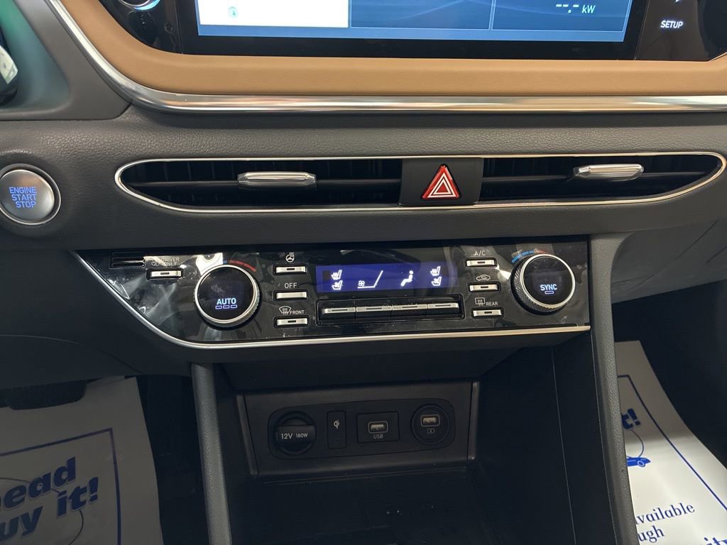 Used 2021 Hyundai Sonata Limited image 19