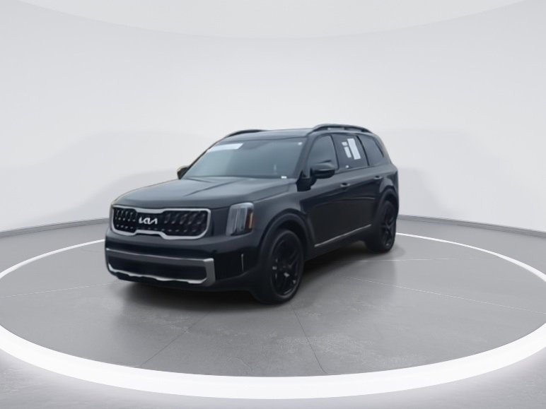 Used 2023 Kia Telluride EX X-Line image 3