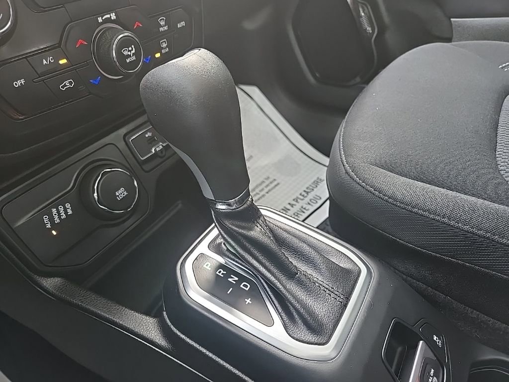 Used 2023 Jeep Renegade Altitude w/ Sun/Sound Group image 59