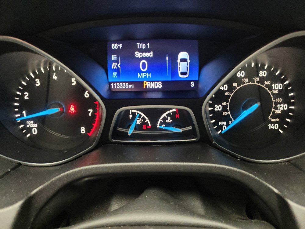 Used 2016 Ford Focus Titanium FWD image 23