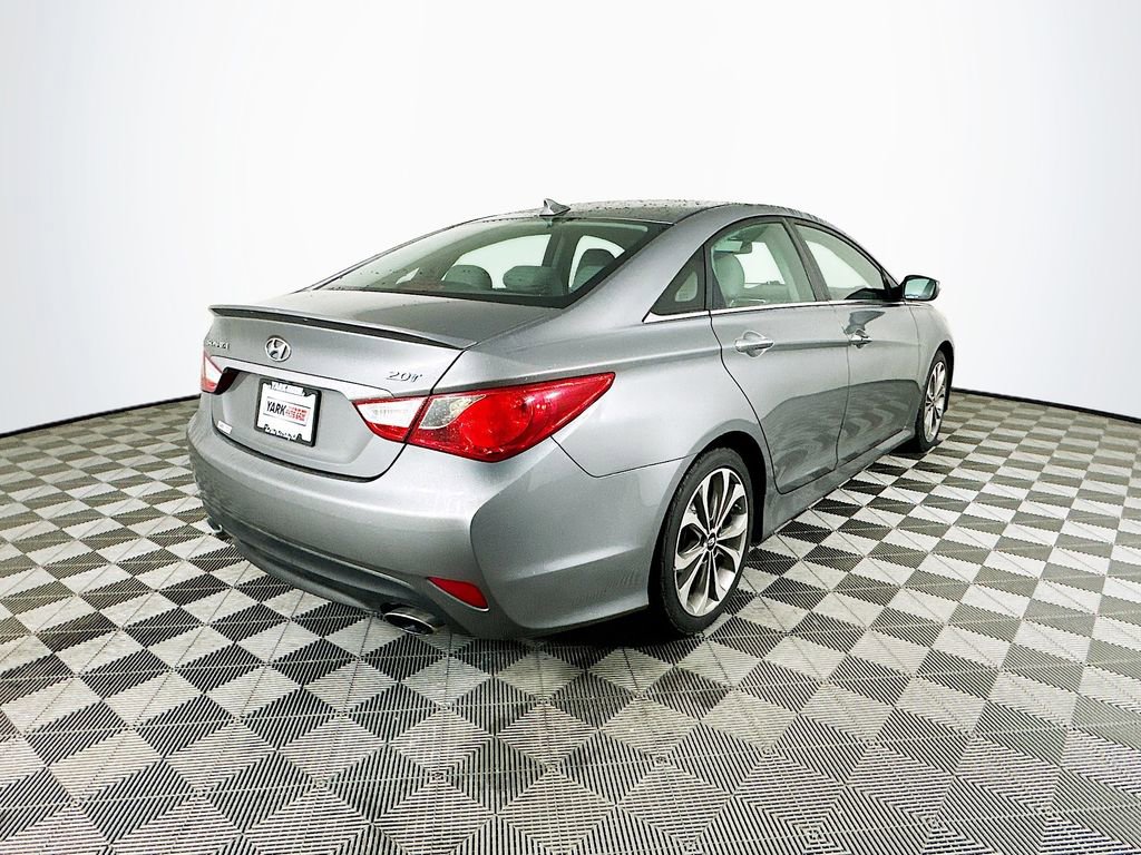 Used 2014 Hyundai Sonata SE w/ Premium Package 03 image 10